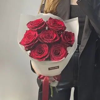 Букет из 7 роз Explorer