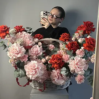 Цветочная корзина Мон амур