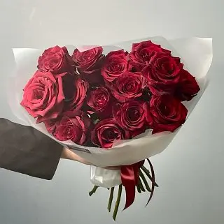 Букет из 15 роз Explorer