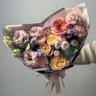 Сборный букет Черничный пай S