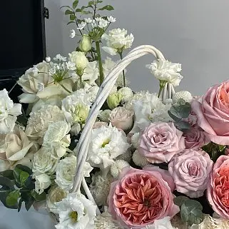 Цветочная корзина Лав