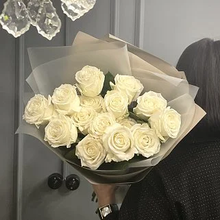 Букет из 15 белых роз Playa Blanca