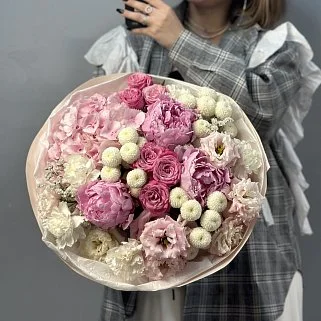 Сборный букет Малиновый чизкейк L