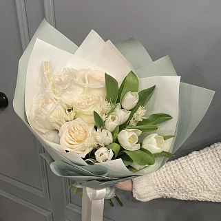 Сборный букет Белый дуэт S