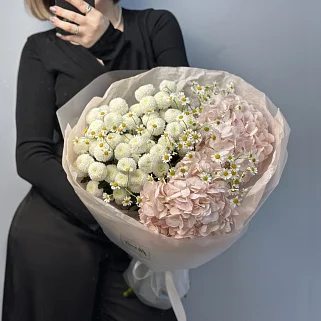 Сборный букет Цветочная поляна М