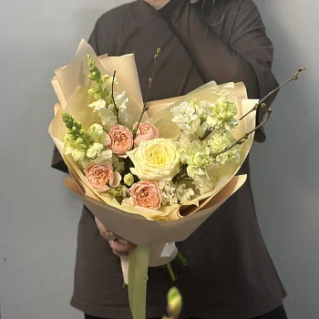 Сборный букет Апрель S
