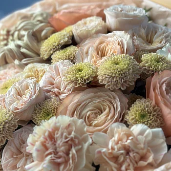 Сборный букет Персиковый джем M