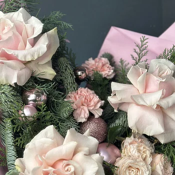 Зимний букет Пинк М