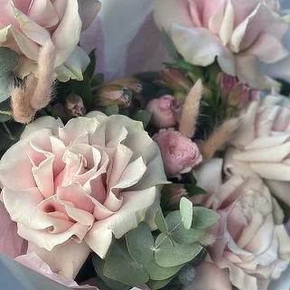 Сборный букет Клубничный сироп M