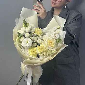 Сборный букет Санни S