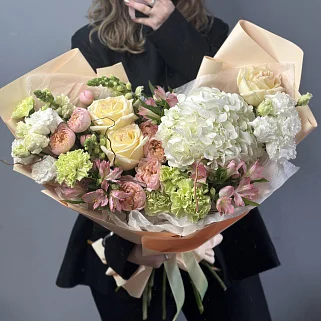 Сборный букет Апрель L