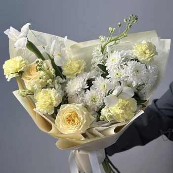 Сборный букет Теплый весенний M