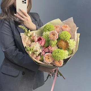 Сборный букет Тропический сад M