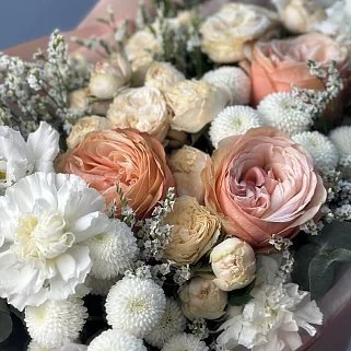 Сборный букет Пичи M