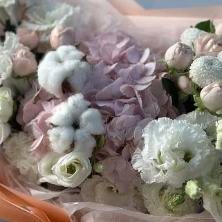 Сборный букет Первая любовь L