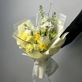 Сборный букет Начало весны