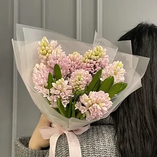 Букет из 9 розовых гиацинтов