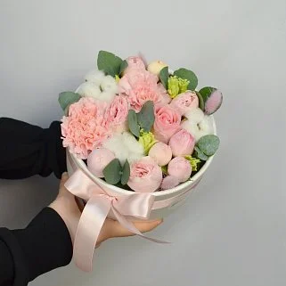 Букет в шляпной коробке Пастила