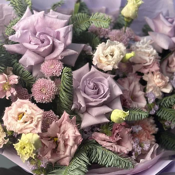 Лиловый зимний букет М