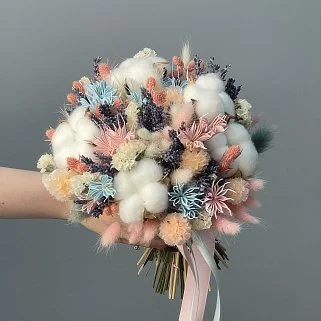 Свадебный букет невесты с сухоцветами