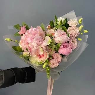 Сборный букет Пинк гарден М