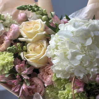 Сборный букет Апрель L