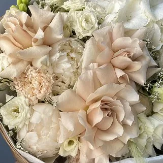 Сборный букет с пионом Моя дорогая L