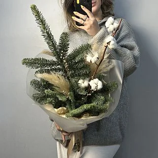 Бежевый зимний букет