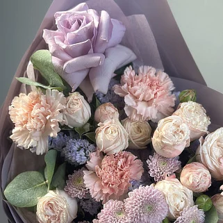 Сборный букет Лиловый комплимент S