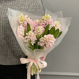 Букет из 9 розовых гиацинтов