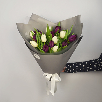 Букет из 15 тюльпанов (микс)