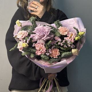 Лиловый зимний букет S