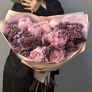 Дуо-букет пионов и сирени L