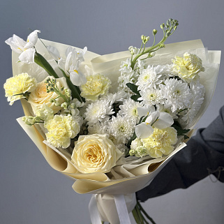 Сборный букет Теплый весенний M