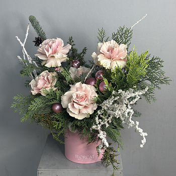 Зимняя композиция Пинк M