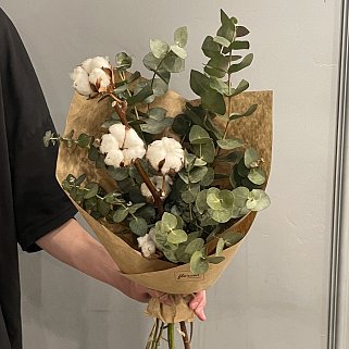 Букет из хлопка и эвкалипта M