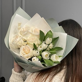 Сборный букет Белый дуэт S