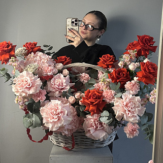 Цветочная корзина Мон амур
