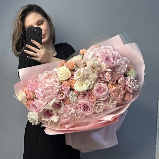 Сборный букет с орхидеей Нимфа