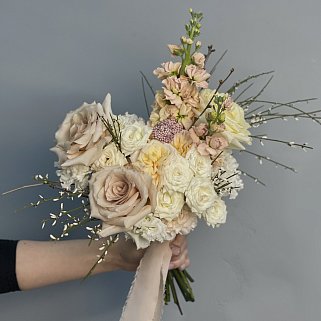 Свадебный букет невесты Айвори