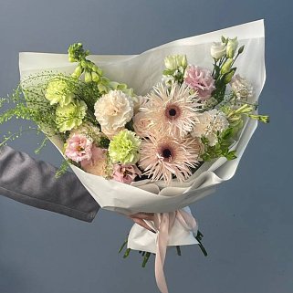 Сборный букет Джун M