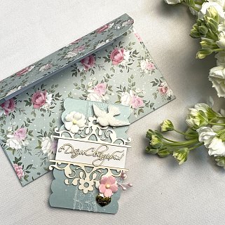 Открытка-конверт ручной работы "С Днем свадьбы" с цветами