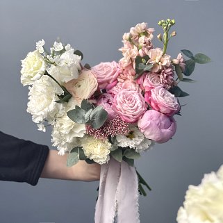 Свадебный букет невесты Пурпур