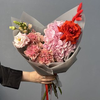 Сборный букет Пэшн S