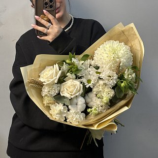 Сборный букет Белый с колосками М