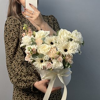 Букет в шляпной коробке Нежная осень