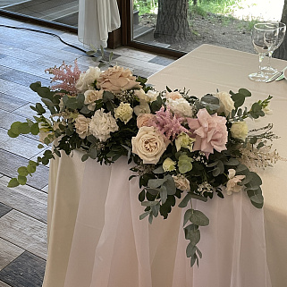 Бело-розовая композиция #1