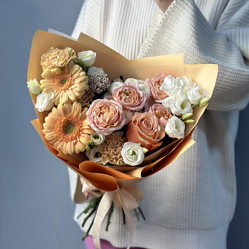 Сборный букет Радость M