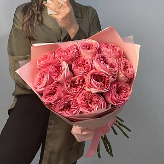 Букет пионовидных роз Pink Expression М