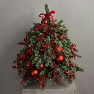 Ёлочка с алым декором S